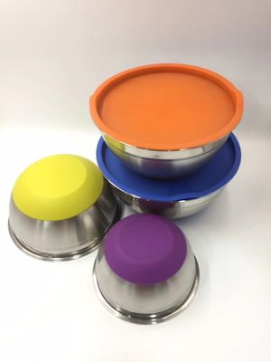 Insalatiera del metallo di acciaio inossidabile con il fondo del silicone del coperchio 1.25L-5L
