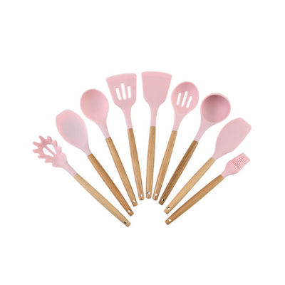 Il silicone antiaderante che cucina l'utensile di colore ha messo l'insieme di strumenti della cucina