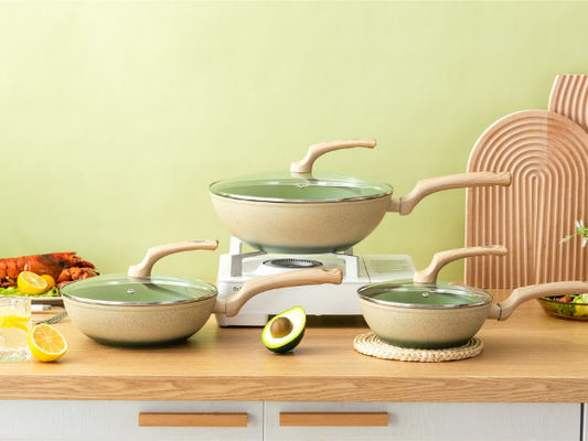 Le pentole di alluminio premio 7Piece hanno messo per verde di Cooktops di induzione