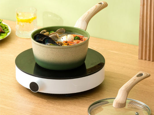 Casseruola di alluminio del wok del ghisa con non il rivestimento del bastone e le maniglie termoresistenti