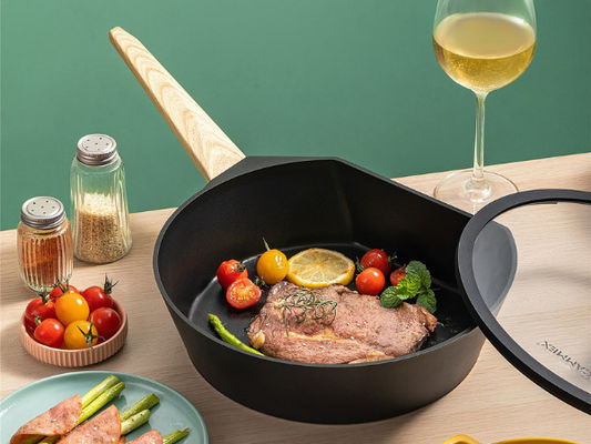 La padella resistente 9.5Inch del graffio non attacca con rivestimento di rame