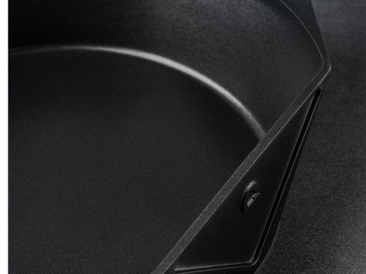 Oven Safe Aluminum Frying Pan 10.25Inch con la maniglia del silicone