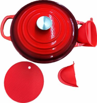 Prodotti essenziali per la cucina: set di copricapo e porta piatti in silicone
